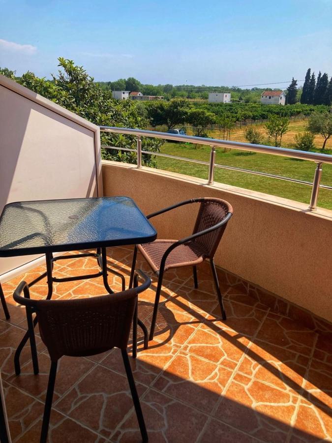 Delfini Holiday Homes Ulcinj Extérieur photo
