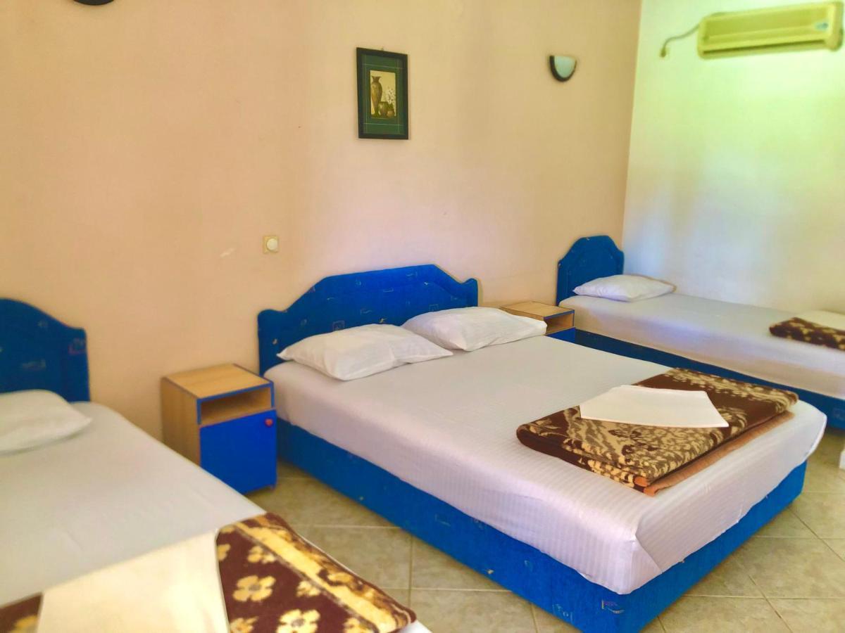 Delfini Holiday Homes Ulcinj Extérieur photo